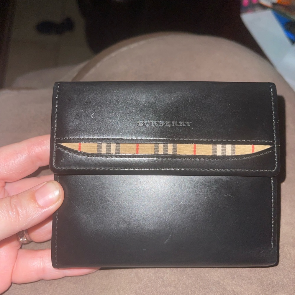 BURBERRY Nova Check Patent Leather Bifold Wallet